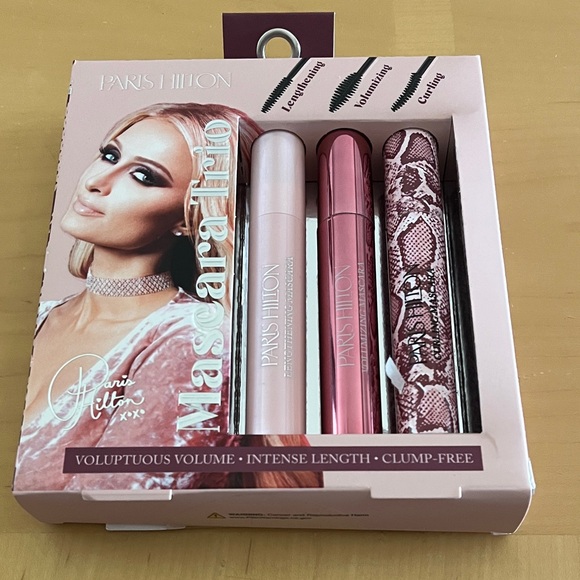 Paris Hilton Mascara Trio - Pink and Red - Picture 1 of 2